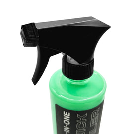 best car detailing spray quick detailer spray by Silverstone premium car care 